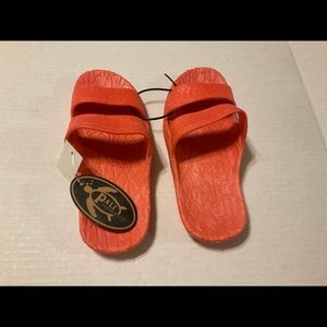 Pali Hawaii Pink Sandals Size 5
